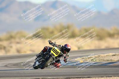 media/Dec-07-2025-CVMA (Sun) [[3e7d2de5dc]]/Race 18-Formula Twins-Formula 40 UL/